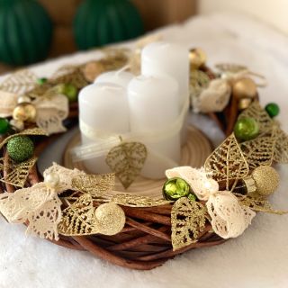 🎄🌟 Adventní věnec zlato-zelený 🎄🌟 https://www.brimoon.cz/adventni-vanocni-venec-zlato-zeleny/ #VanocniVenec #AdventniVenec...